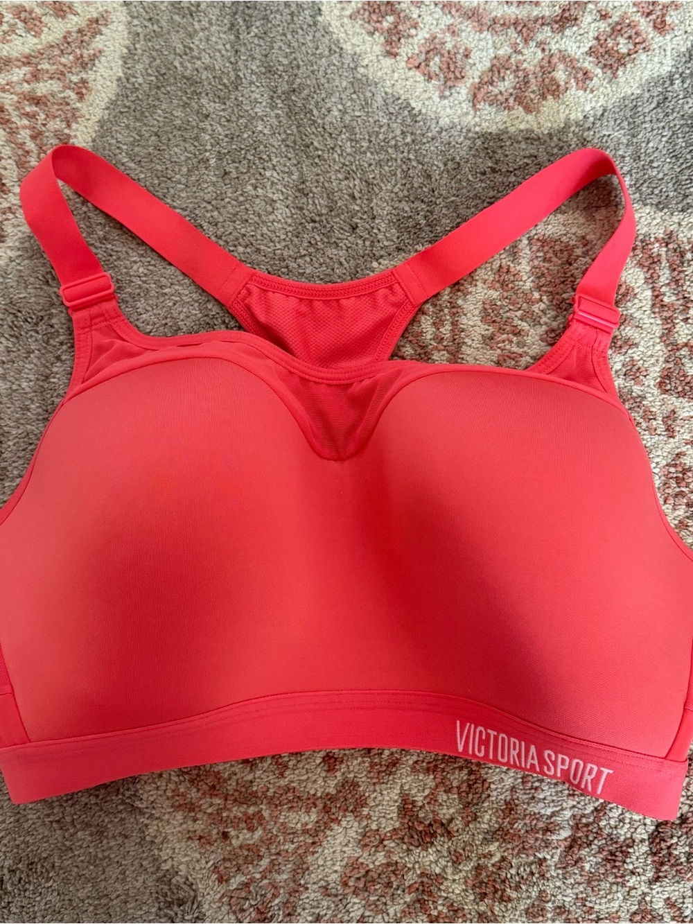 Victoria's Secret incredible lightweight max Sports Bra